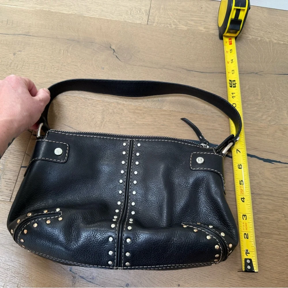 MICHAEL Michael Kors Black Studded Leather Shoulder Bag with Zippered Closure - Picture 3 of 16